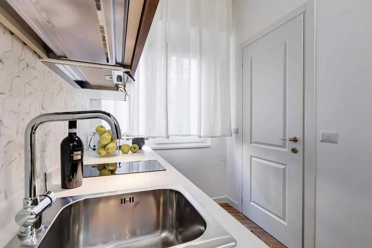 Bdc - Love Nest! Small But Cozy Rome Apartment