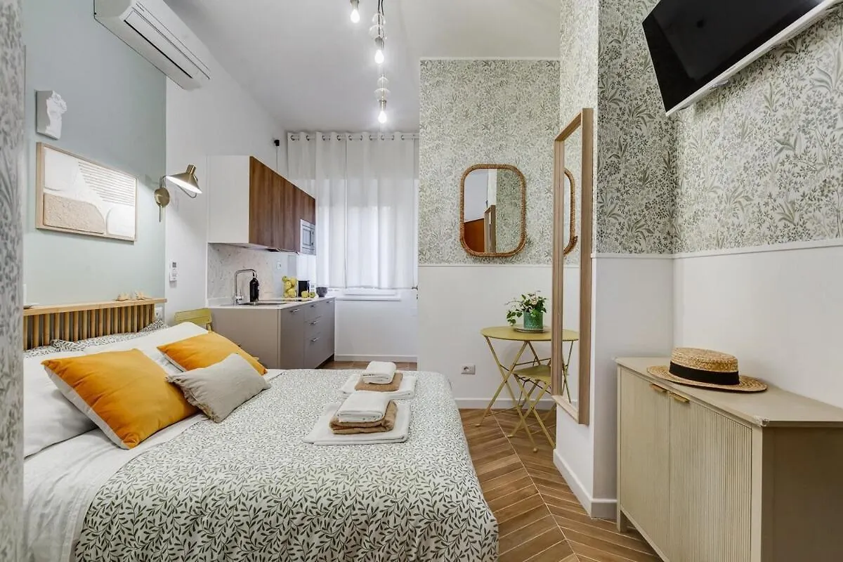 Bdc - Love Nest! Small But Cozy Rome Apartment